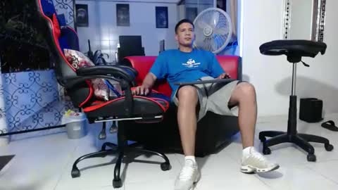 damyan_2003 online show from January 3, 12:33 am