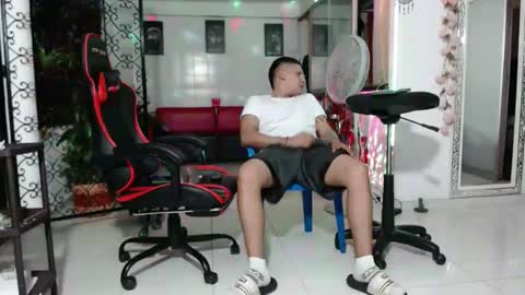 damyan_2003 online show from January 5, 1:56 am