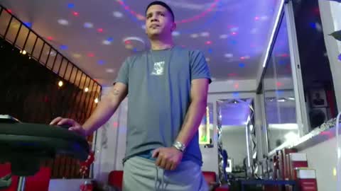 damyan_2003 online show from October 21, 3:53 am