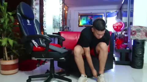 damyan_2003 online show from October 1, 3:43 am