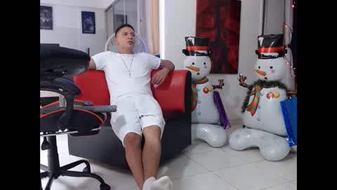 damyan_2003 online show from December 24, 4:51 pm