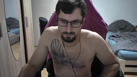 King Dan online show from September 22, 8:08 pm