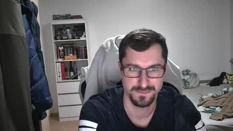 King Dan online show from December 15, 7:10 pm