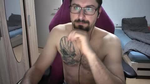 King Dan online show from September 10, 7:34 pm