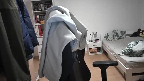 King Dan online show from December 11, 7:43 pm