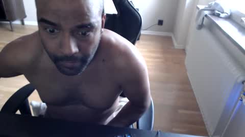 dan_the_man43 online show from May 30, 5:57 pm