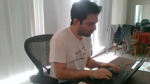 Snapshot of dandyriver chatting on February 27, 7:04 pm dandyriver online show from February 27, 7:04 pm