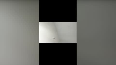 danichoud2004 online show from February 22, 5:47 pm