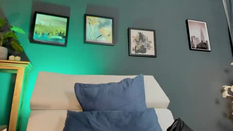 daniel_kingxxx online show from April 15, 6:08 pm