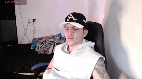 Daniel online show from December 18, 1:48 am