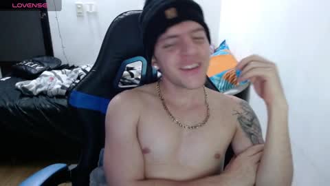 Daniel online show from December 17, 3:06 am