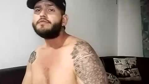 daniloh_xxx online show from January 12, 8:07 am