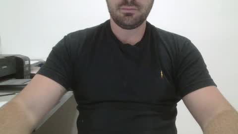 Dani Oli online show from October 29, 9:18 pm