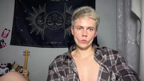 danny online show from November 1, 7:51 pm