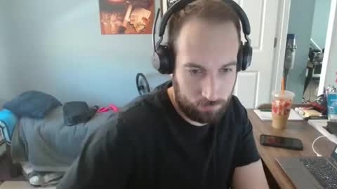 dannyboyx69 online show from December 18, 6:37 pm