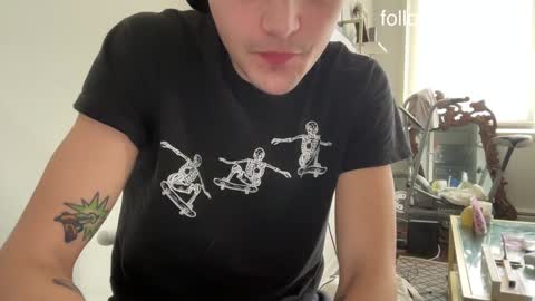 Danny online show from February 1, 5:05 pm