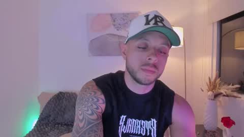 Dante marquez online show from October 22, 3:32 am