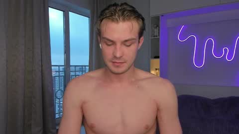 Dante and Ray online show from November 19, 1:11 pm