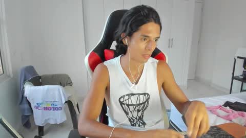 X Dante7373574 online show from November 21, 10:42 pm