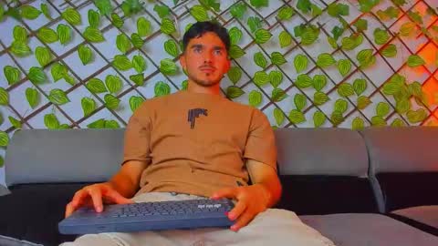 Dante online show from February 13, 3:02 am