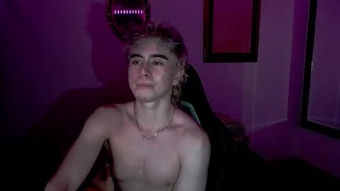 danteobscuro online show from November 17, 4:15 am