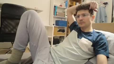 Daniel online show from February 14, 5:57 pm