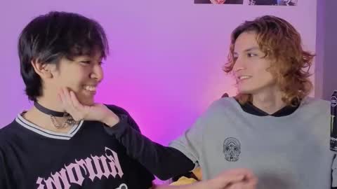 darcy_and_stolas online show from November 25, 11:07 pm