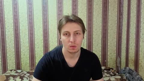 darienlarge online show from December 22, 12:46 pm