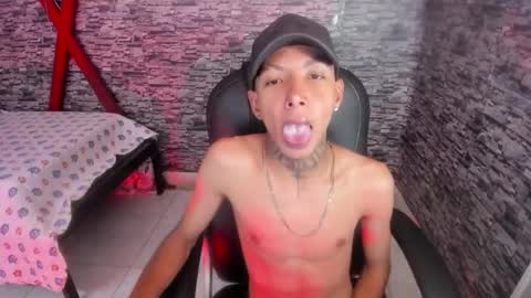 Darikson online show from December 3, 7:09 pm