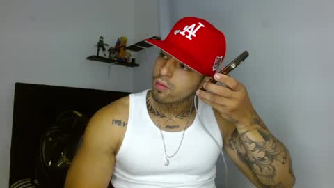 Darius Phoenix  online show from March 27, 9:16 pm