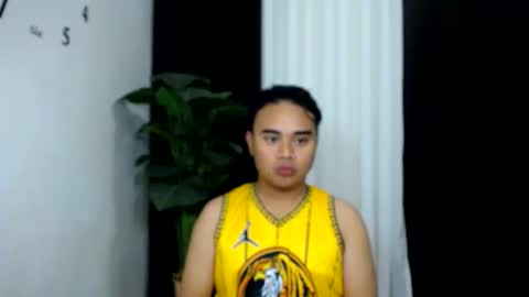 darkash10 online show from December 12, 11:18 am