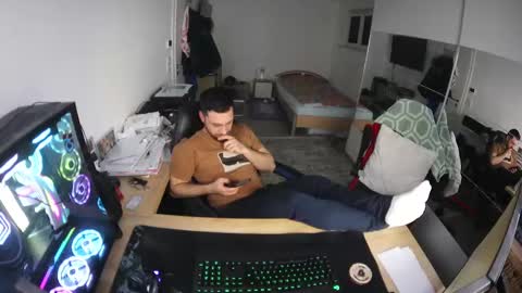 darkschneider_ online show from February 20, 11:10 pm