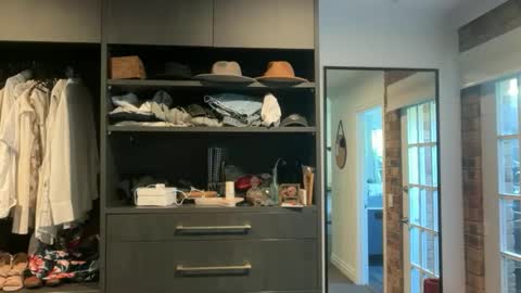 dartanian0001 online show from October 5, 12:25 am