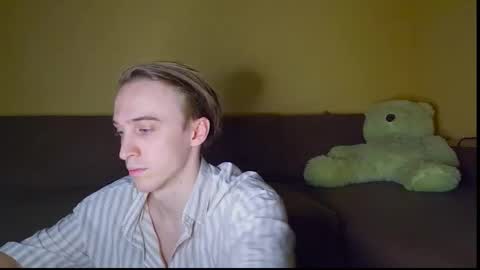 datalian online show from September 30, 3:26 pm