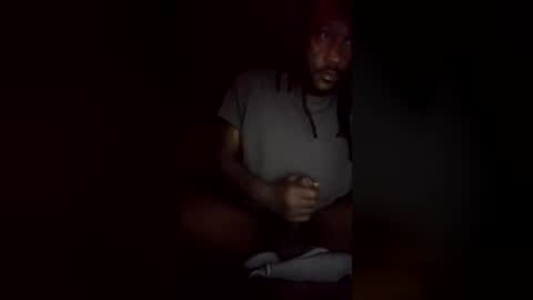 datdude1213162 online show from April 22, 7:35 am