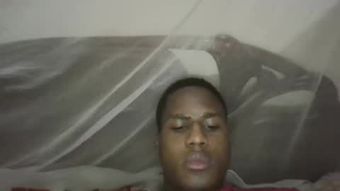 dave251989 online show from December 17, 2:08 am