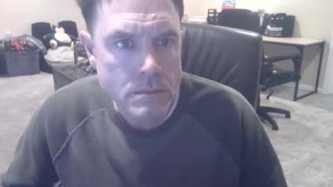 daved14u online show from December 1, 7:00 am