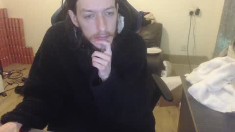 Snapshot of daver281197 chatting on January 10, 6:53 am dave online show from January 10, 6:53 am