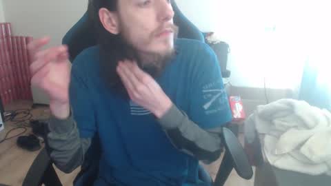 Snapshot of daver281197 chatting on March 3, 10:23 am dave online show from March 3, 10:23 am