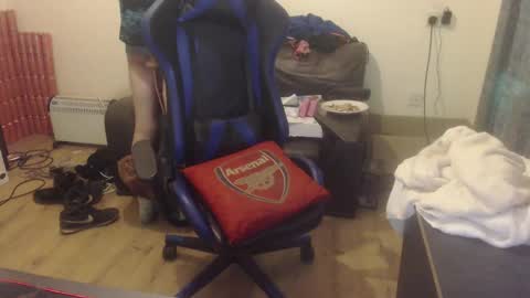 Snapshot of daver281197 chatting on March 12, 2:09 am dave online show from March 12, 2:09 am