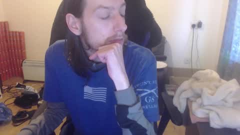 Snapshot of daver281197 chatting on March 1, 7:09 am dave online show from March 1, 7:09 am