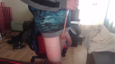 Snapshot of daver281197 chatting on March 11, 3:56 pm dave online show from March 11, 3:56 pm