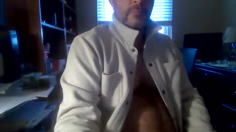 Snapshot of davethebooky chatting on December 19, 3:08 pm Dave online show from December 19, 3:08 pm