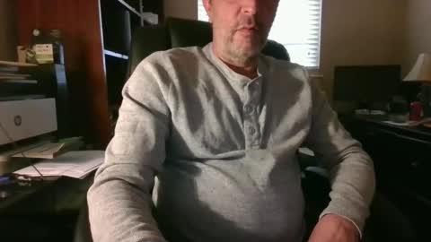 Dave online show from March 3, 6:15 pm