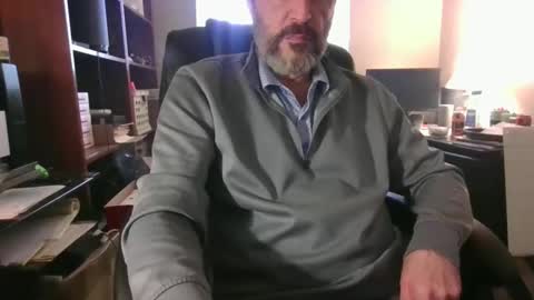 Dave online show from April 25, 6:05 pm