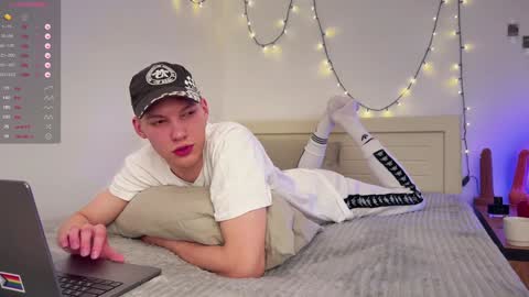 Davey online show from January 29, 6:28 pm