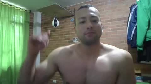 Davi10 online show from November 4, 7:15 pm