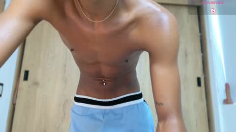 david_hot44 online show from June 6, 3:29 pm