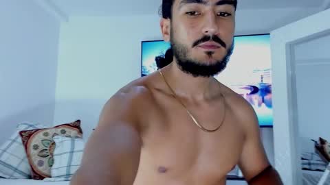 Hey im David that loves to explore and speak their fantasies. Very open talktative and nice. Feel free to chat with me online show from February 3, 1:03 am