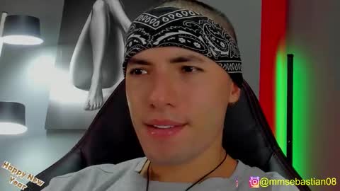 David Jons online show from January 6, 1:20 am